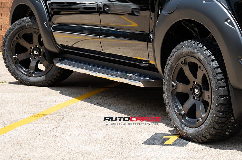 FORD RANGER BEAST BLACK MACHINED WITH DARK TINT